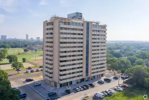 1617 27th St, Lubbock, TX 79411