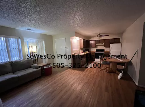 2012 N Tucker Ave, Farmington, NM 87401