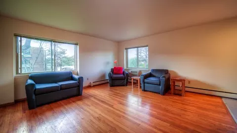 726 Parkview Apartments, Madison, WI 53715