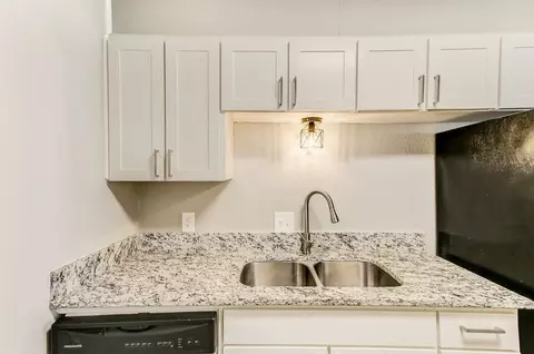 2200 W Lowden St, Fort Worth, TX 76110