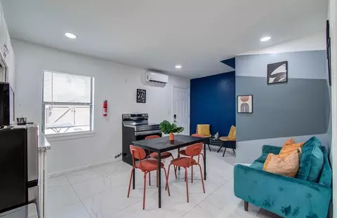6403 Avenue C, Houston, TX 77011