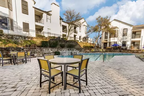 621 Cowboys Pkwy, Irving, TX 75063 photo 3