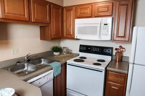 512 E Clark St, Champaign, IL 61820 photo 5