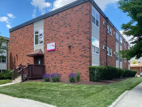512 E Clark St, Champaign, IL 61820 photo 19