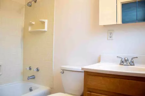 512 E Clark St, Champaign, IL 61820 photo 27