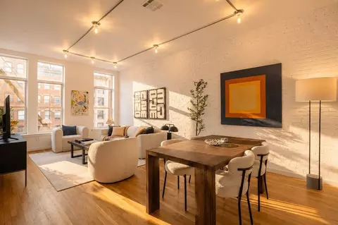 67 Wall St, New York, NY 10005