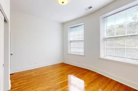 4850 S Drexel Blvd, Chicago, IL 60615 photo 36