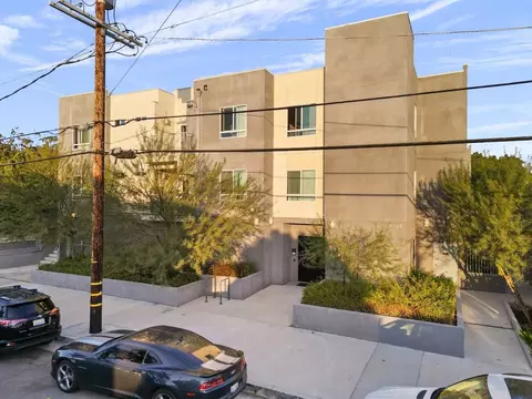6320 Beck Ave, Los Angeles, CA 91606