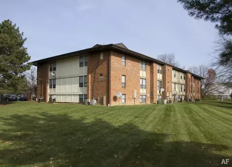 1833 Schrock Rd, Columbus, OH 43229