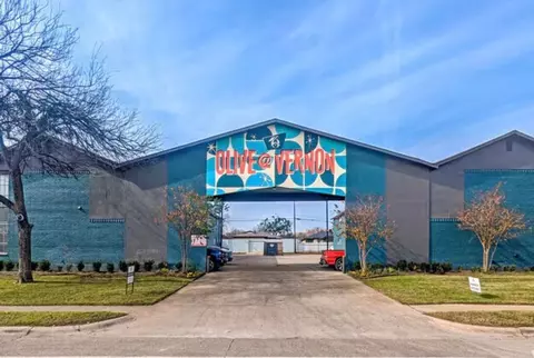 2211 S Vernon Ave, Dallas, TX 75224
