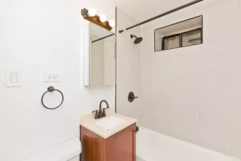 1430 N Dearborn St, Chicago, IL 60610 photo 14