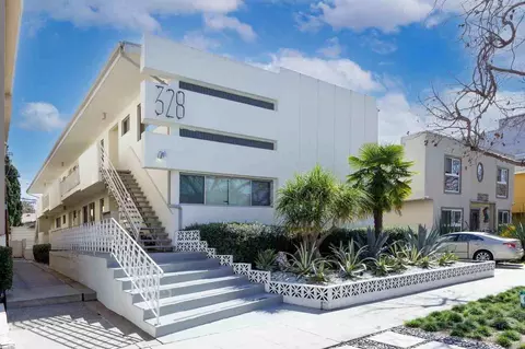 328 S Rexford Dr, Beverly Hills, CA 90212
