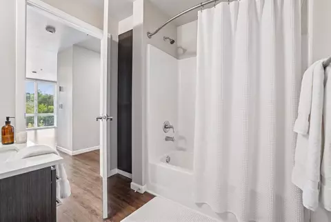 1711 12th Ave, Seattle, WA 98122 photo 12