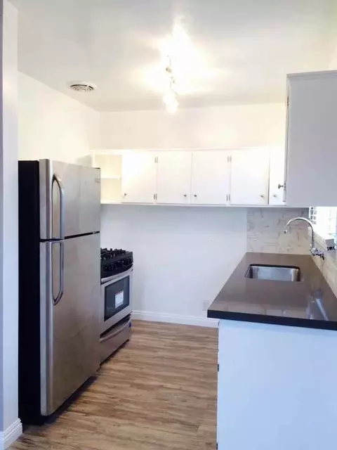 405 N Madison Ave, Pasadena, CA 91101
