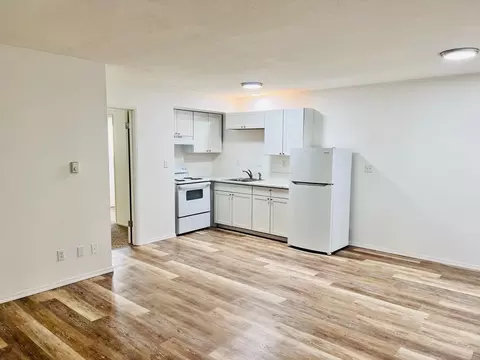 2356 NW Overton St, Portland, OR 97210