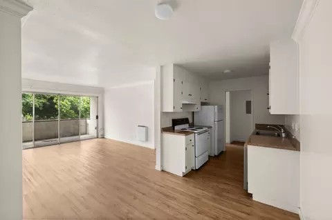 2467 Warring St, Berkeley, CA 94704 photo 7