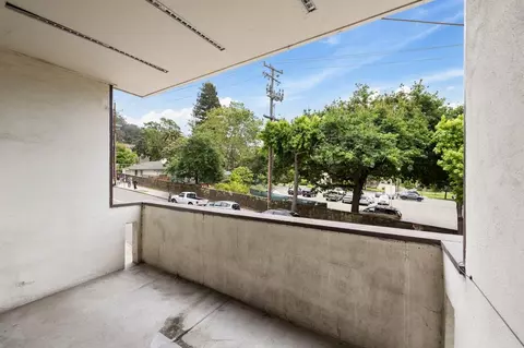 2467 Warring St, Berkeley, CA 94704 photo 27