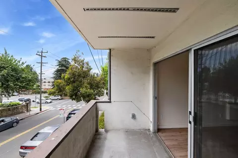2467 Warring St, Berkeley, CA 94704 photo 33