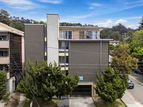 2467 Warring St, Berkeley, CA 94704 photo 42