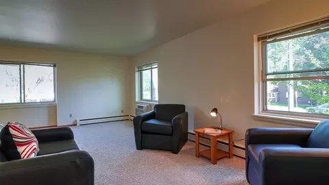 726 Parkview Apartments, Madison, WI 53715