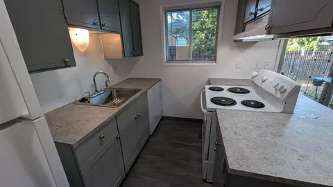 5920 SW Erickson Ave, Beaverton, OR 97005