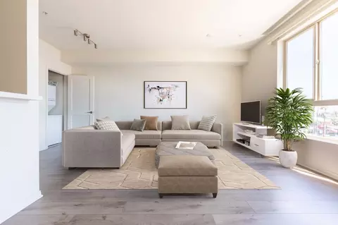 11430 Burbank Blvd, Los Angeles, CA 91601