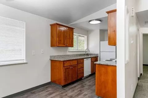17220 SW Heritage Ct, Aloha, OR 97003