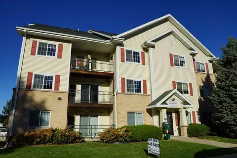 2802 Dryden Dr, Madison, WI 53704