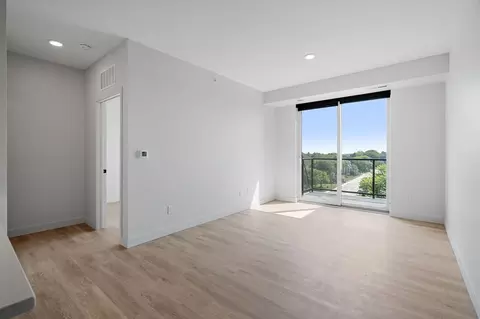 4201 Nicollet Ave, Minneapolis, MN 55409 photo 4