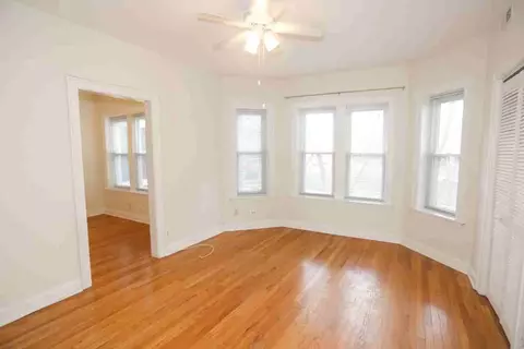 4808 N Paulina St, Chicago, IL 60640