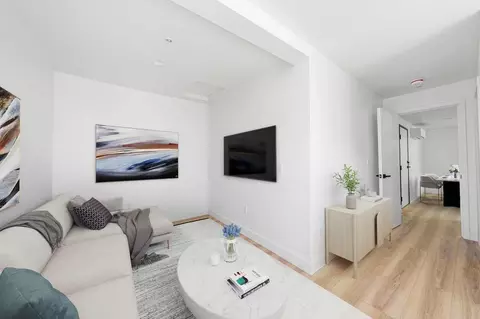 402 Arbor Dr, San Diego, CA 92103