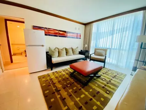 6801 Collins Ave, Miami Beach, FL 33141