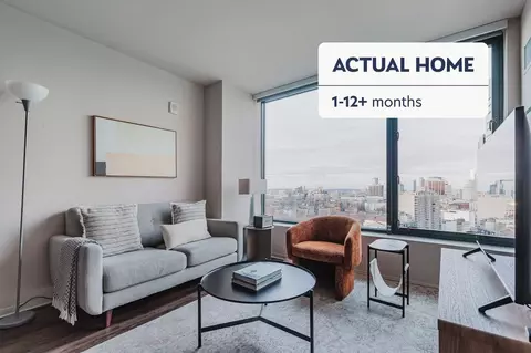 8 Whittier Pl, Boston, MA 02114