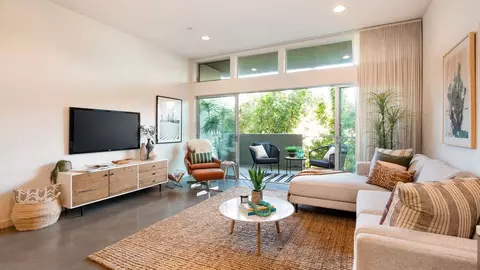 10000 Regent St, Los Angeles, CA 90034