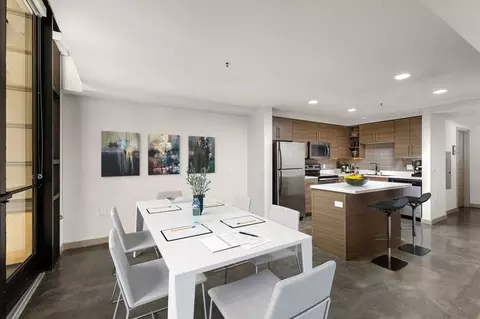 40 Cedar Walk, Long Beach, CA 90802 photo 18