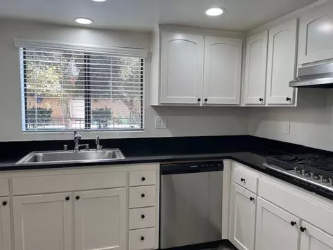21051 Gresham St, Canoga Park, CA 91304 photo 31