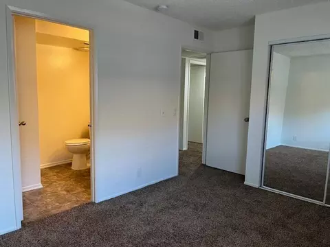 21051 Gresham St, Canoga Park, CA 91304 photo 32