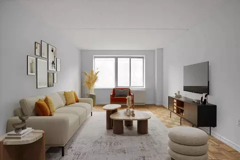 520 W 48th St, New York, NY 10036