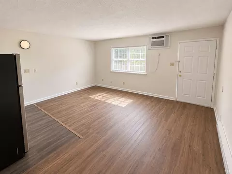 114 Bart St, Raleigh, NC 27610