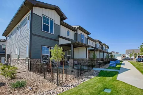 831 Mangold Ln, Fort Collins, CO 80524