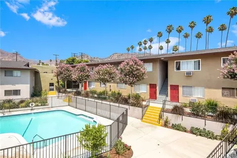 1381 N San Gabriel Canyon Rd, Azusa, CA 91702