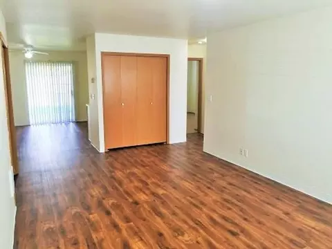 780 S 2nd St, Harrisburg, OR 97446