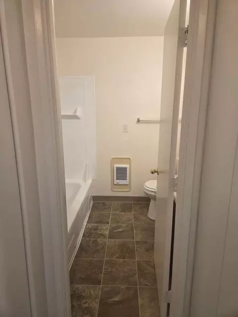 10 NE 162nd Ave, Portland, OR 97230