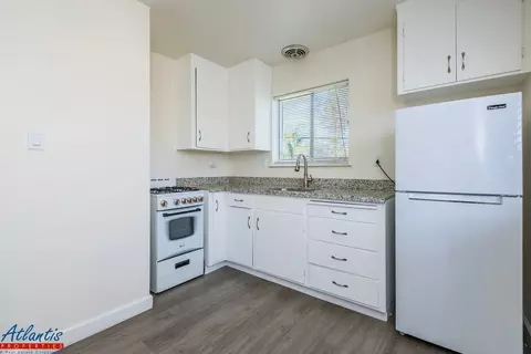 449 S Main St, Milpitas, CA 95035 photo 2