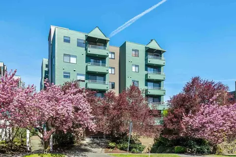 3250 SW Avalon Way, Seattle, WA 98126
