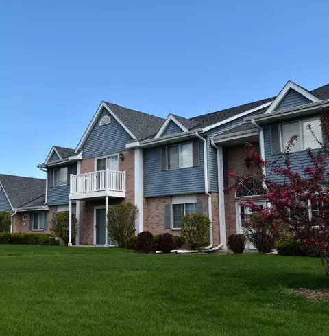 n91w16995 W17155 Apple Tree Ct, Menomonee Falls, WI 53051