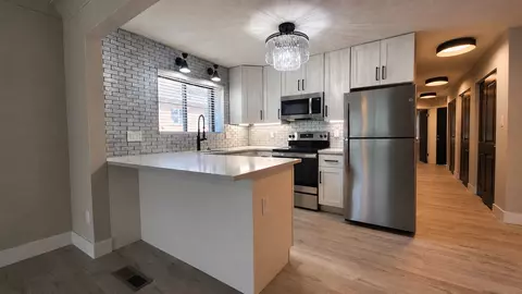 6266 Nottingham Ave, Saint Louis, MO 63109