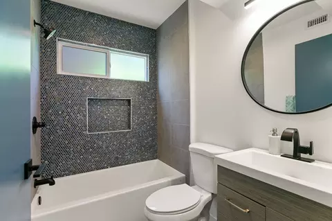 2918 Hauser Blvd, Los Angeles, CA 90016 photo 9
