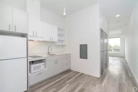 5460 N Interstate Ave, Portland, OR 97217