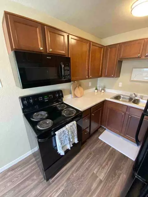 650 S Country Club Dr, Mesa, AZ 85210